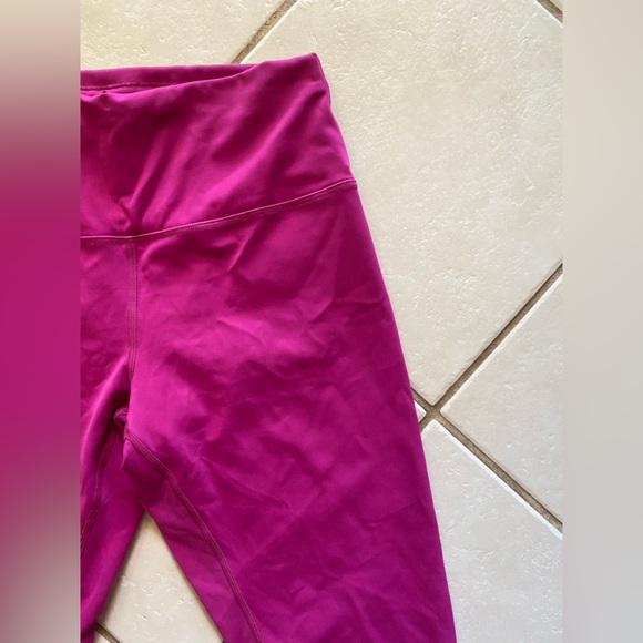 LULULEMON WUNDER TRAIN HIGH-RISE TIGHT 28" - Picture 2 of 8